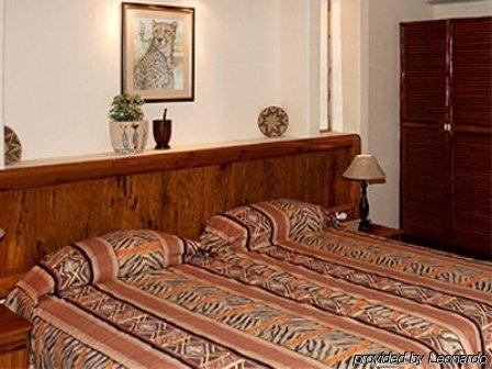 שלושלואי Zulu Nyala Game Lodge מראה חיצוני תמונה