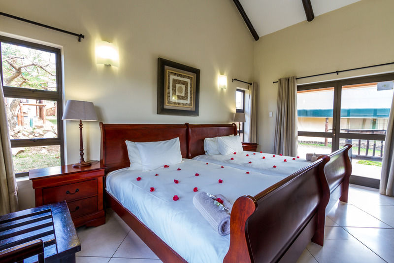 שלושלואי Zulu Nyala Game Lodge מראה חיצוני תמונה